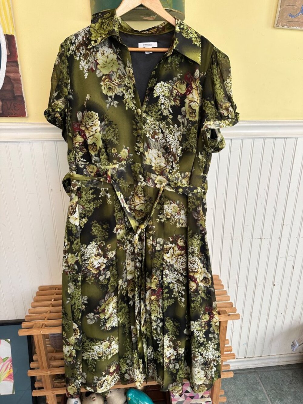 Dressbarn Floral Button-Down Midi Dress Tie Waist Green & Yellow Roses  22W